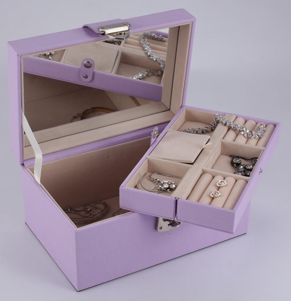 leather box
